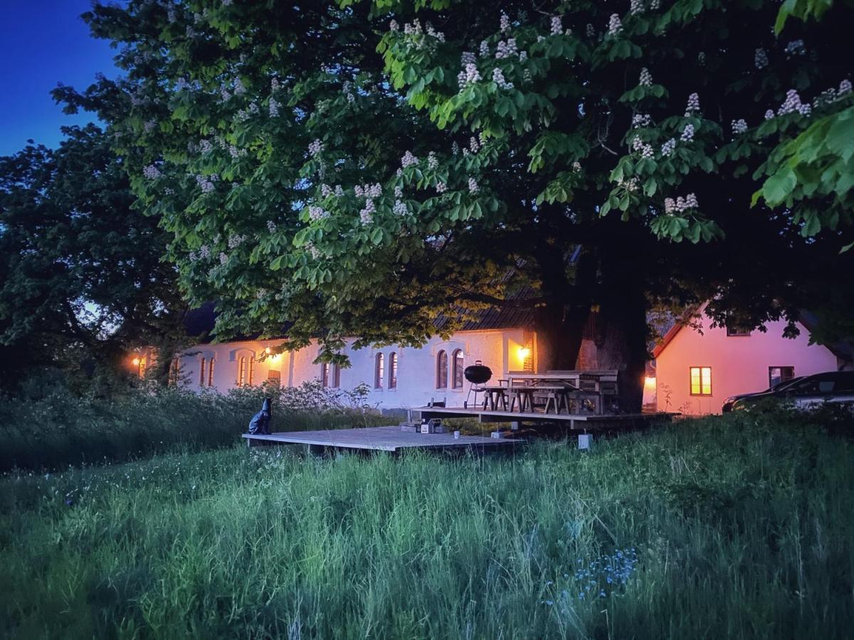 Gladeholm - Kivik - Artist Studio Экстерьер фото